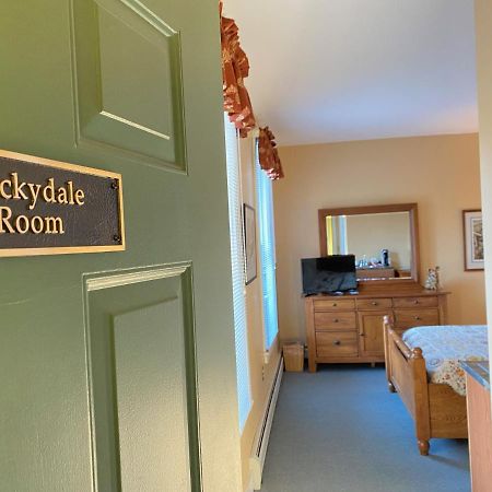 Bristol Suites Екстер'єр фото