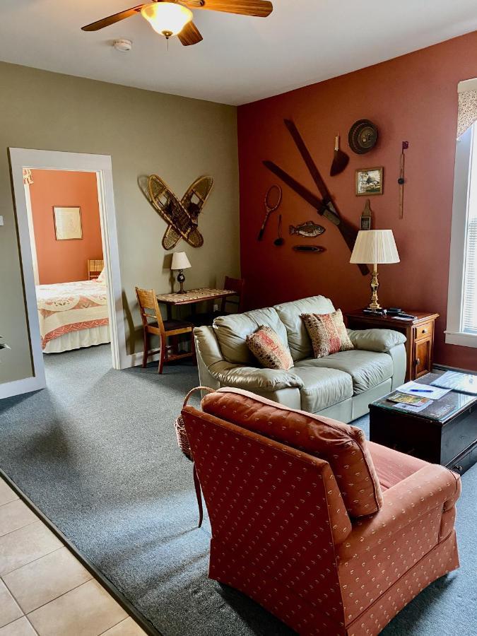 Bristol Suites Екстер'єр фото
